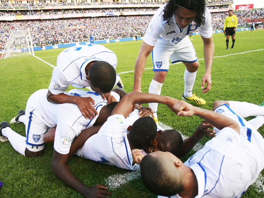 Fotos del camino y clasificación de Honduras a Brasil 2014