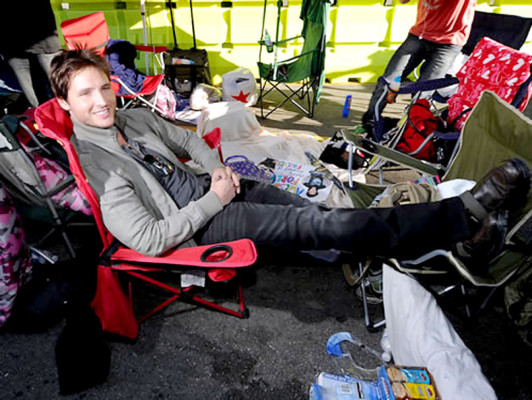 En el campamento 'Crepúsculo', los fans esperan el fin de la saga