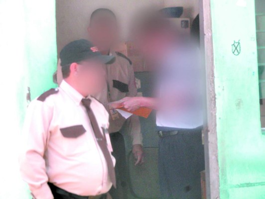 Así compran en la Secretaría de Salud facturas falsificadas