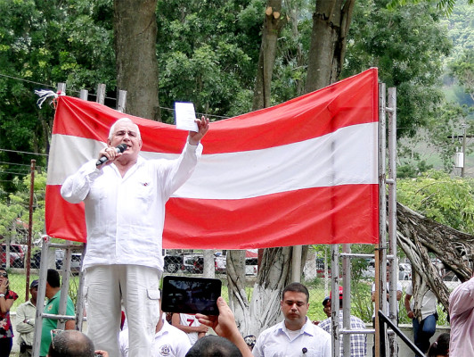 Micheletti: No se pueden destruir 120 años de historia