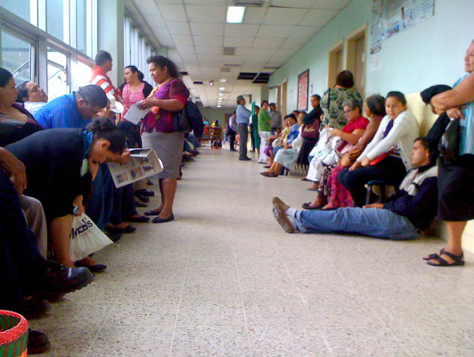Médicos a paro indefinido en todo Honduras