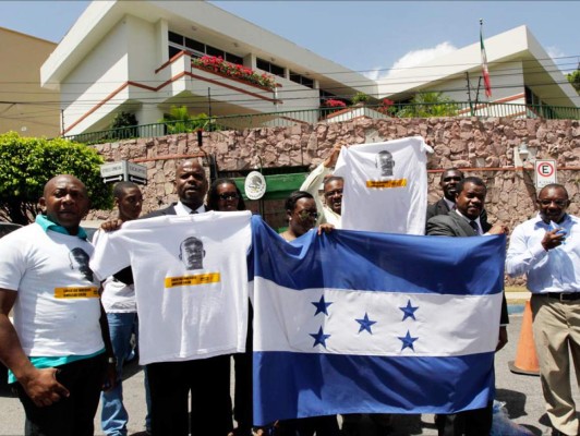 Recientemente, un grupo de hondureños protestó frente a la Embajada de México en Tegucigalpa para exigir la liberación del compatriota.