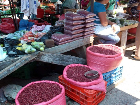 Gobierno garantiza abastecimiento de frijol