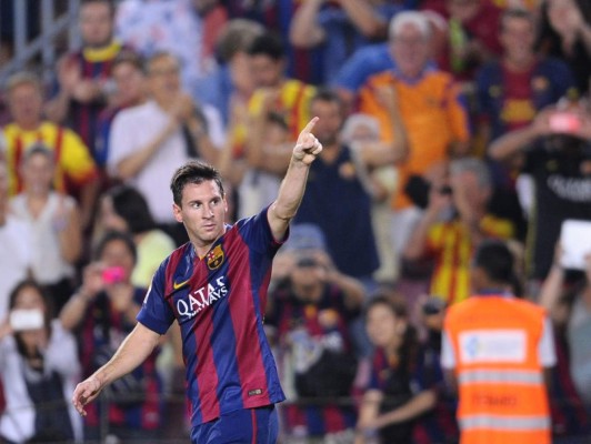 Barcelona debuta goleando al Elche