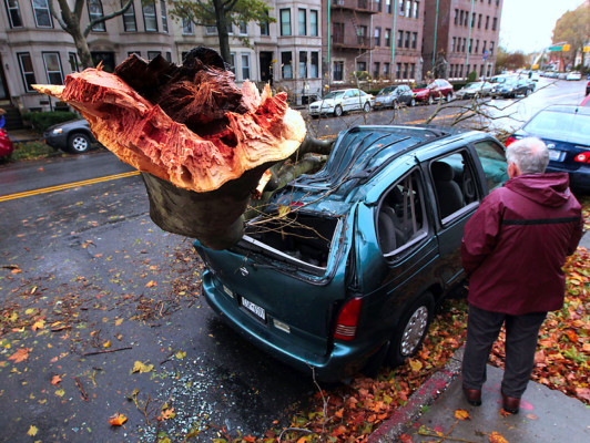 Hondureños en Estados Unidos paralizados por el paso de Sandy