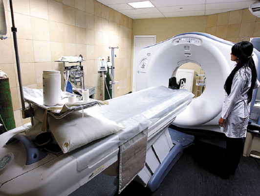 IHSS inaugura moderna Sala de Labor y Parto