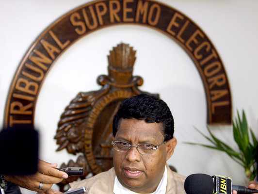 TSE: Si hubo fraude fue en las mesas receptoras