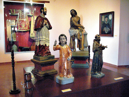 Reabren exposiciones del Museo de Arte Religioso