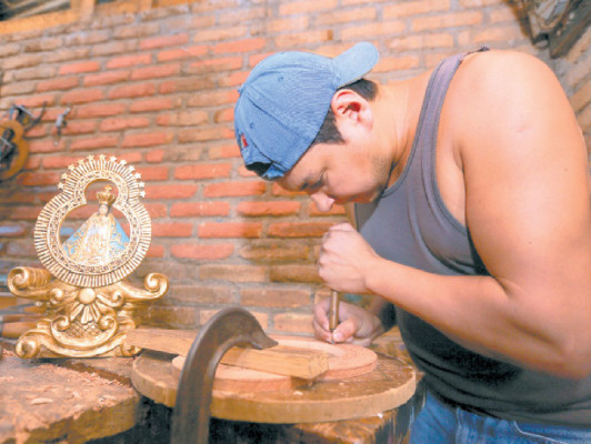 Creaciones artísticas de amor, fe y devoción