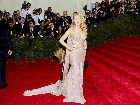 Protagonista de Gossip Girl le dedica emotivo mensaje a su familia