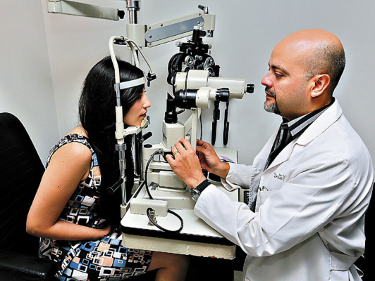 Despídase de sus lentes…