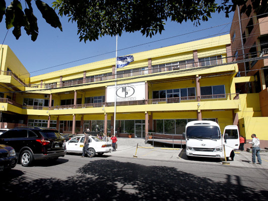 Duelo verbal entre asesores del CN y Fiscalía