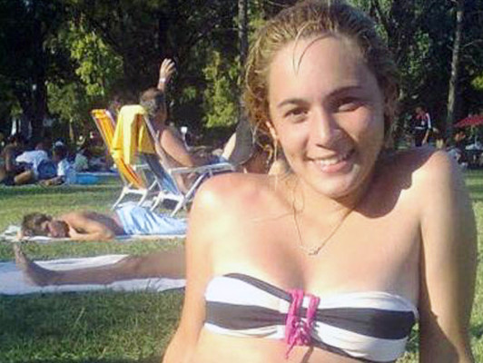 FOTOS: La novia de Maradona, una futbolista de 22 años