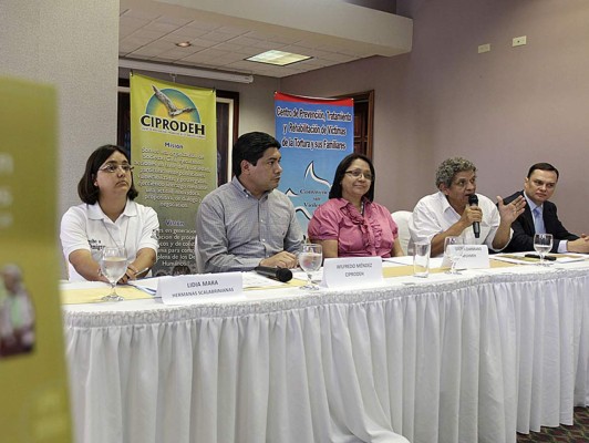 En Honduras hay muchos incentivos para que niños migren