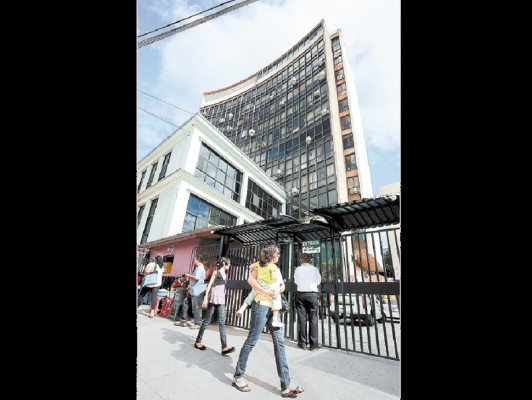 Sismo de 5.5 grados desata pánico entre capitalinos