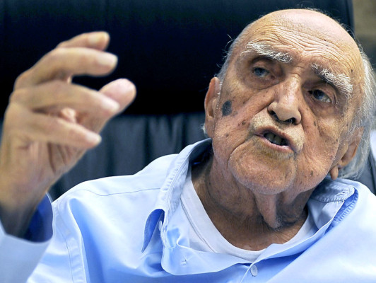 Niemeyer es transferido a unidad de cuidados intermedios