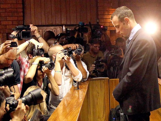 Mañana inicia juicio contra Pistorius por asesinato de su novia
