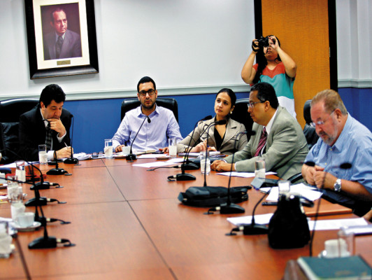 Piden veto presidencial para la 'ley hipoteca”