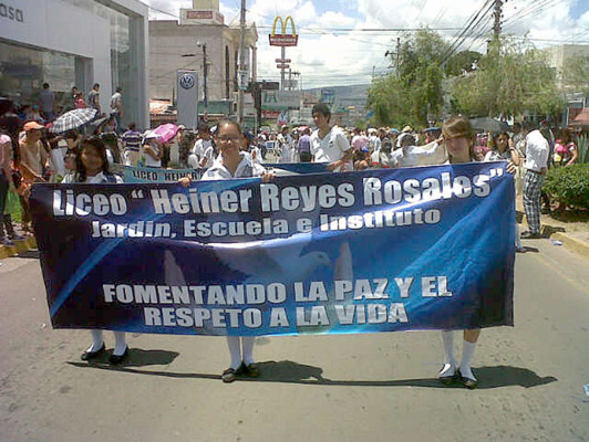 Alegría, belleza y y ritmo para la capital
