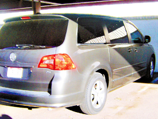 Cancillería admite compra irregular de auto