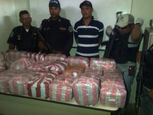 Con 80 libras de marihuana detienen a sujeto en el norte de Honduras