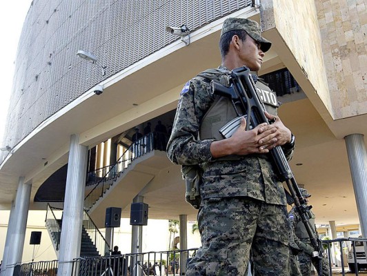 Libre provoca disturbios en los bajos del CN
