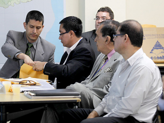 Conatel subasta frecuencias de televisión