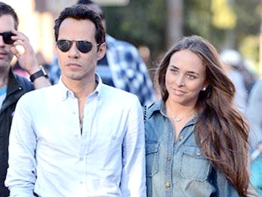 La millonaria novia de Marc Anthony niega ruptura