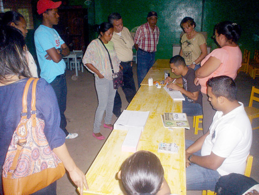 Afluencia masiva en Olancho durante comicios