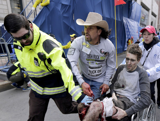 Hispano que ayudó en Boston atrae la atención