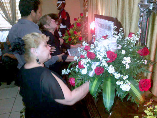 Encuentran vehículo de comisario de Policía asesinado en Tegucigalpa