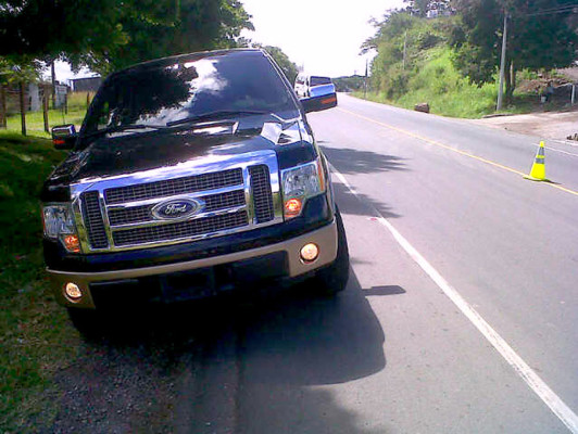Periodista Esdras Amado López sufre accidente de tránsito