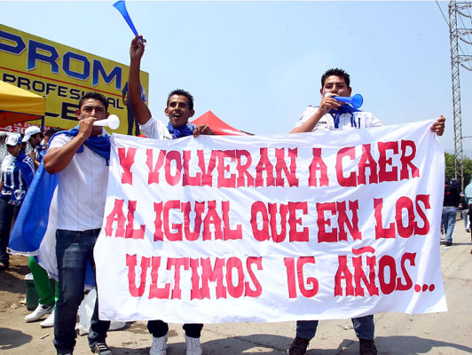 FOTOGALERÍA: El color del Honduras-México