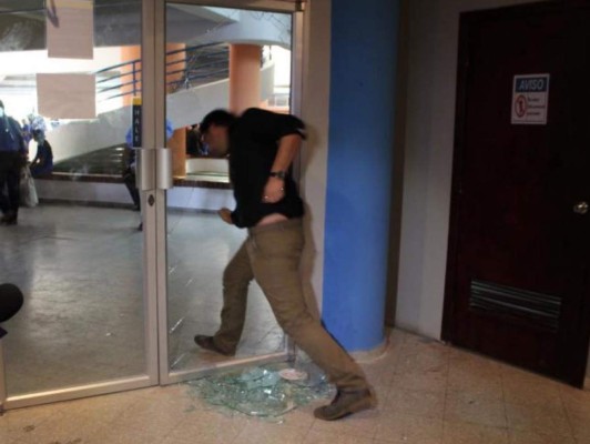 UNAH sancionará a estudiantes por disturbios