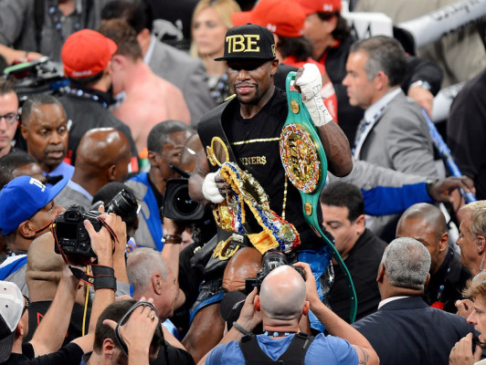 La paliza que Mayweather le dio al 'Canelo' Álvarez