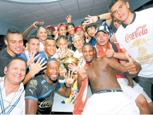 ¡Olimpia se corona tetracampeón de Honduras!