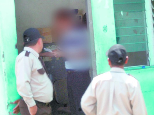 Así compran en la Secretaría de Salud facturas falsificadas