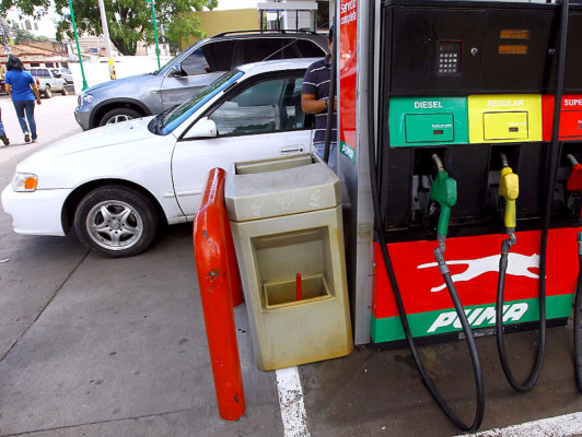 Nuevo aumento a los precios de carburantes