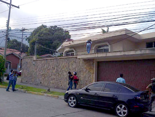 Allanan por error vivienda en San Pedro Sula