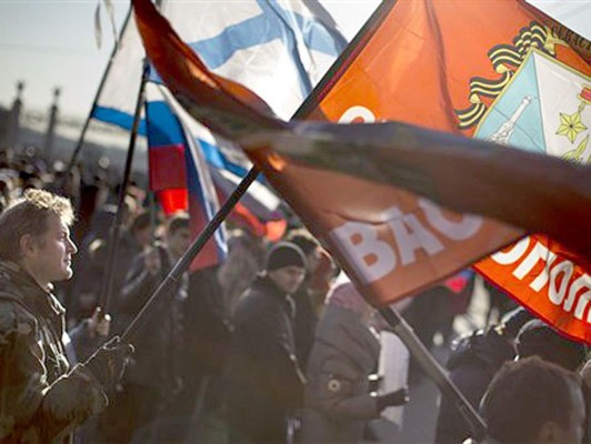 Putin pide permiso para usar la fuerza en Crimea