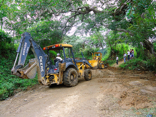 Habilitan vías alternas a carretera Panamericana