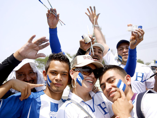 FOTOGALERÍA: El color del Honduras-México
