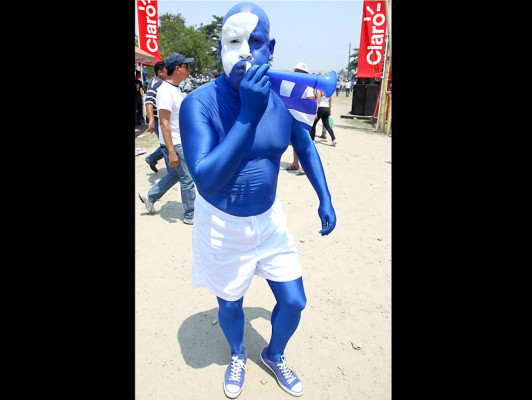 FOTOGALERÍA: El color del Honduras-México