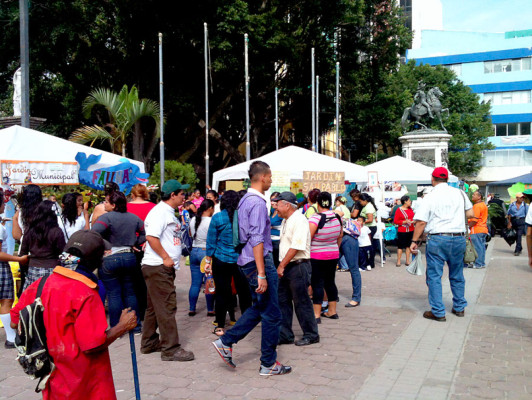 Tegucigalpa se pinta de verde en el Día del Medio Ambiente