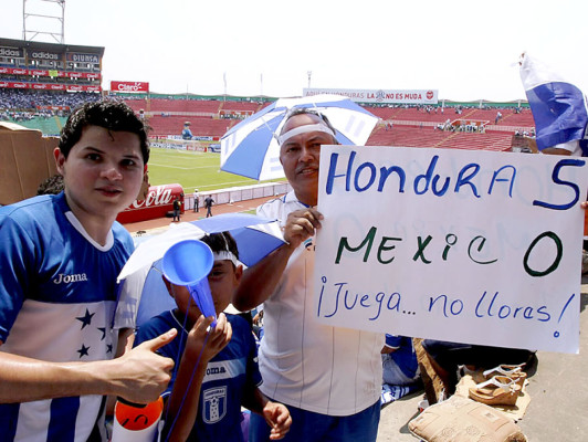 FOTOGALERÍA: El color del Honduras-México
