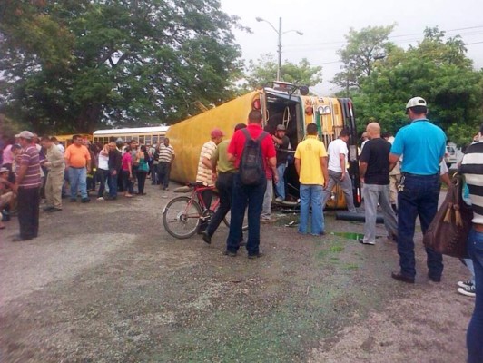 Ocho heridos en accidente al norte de Honduras