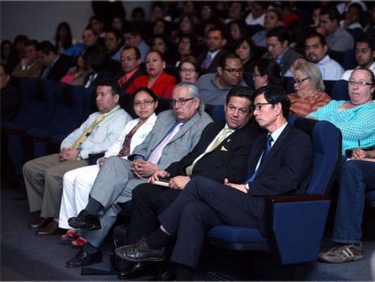 Revisan avances en seguridad radiológica en Honduras