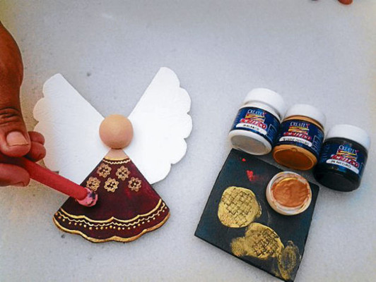 Ángeles ecológicos para la Navidad