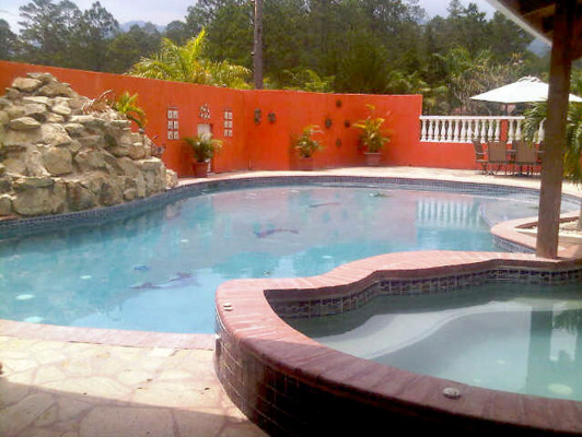 Decomisan $ 100 mil y joyas a Marcelo Chimirri