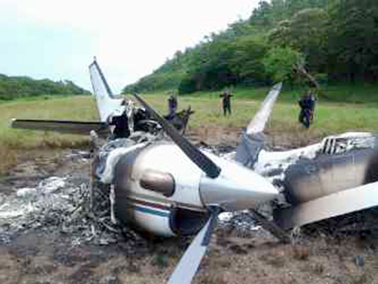 Doce detenidos por caso de avioneta incinerada en el norte de Honduras
